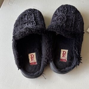 dearfoams Black Knit Cozy Slip-On Slippers
